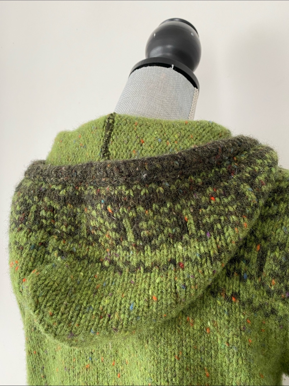 Aran Crafts Green Patterned Wool Hooded Zip Cardigan Ireland Made Sz XS Keltic - Picture 6 of 11